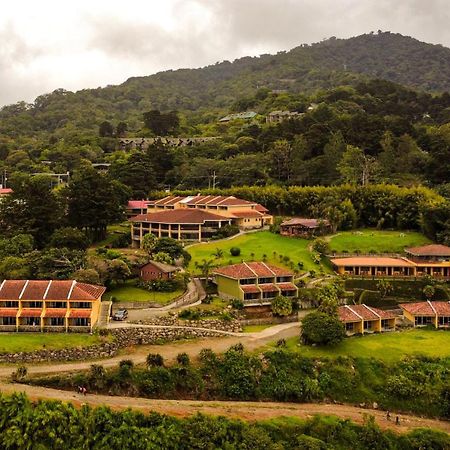 Hotel Montana الجبل الأخضر المظهر الخارجي الصورة