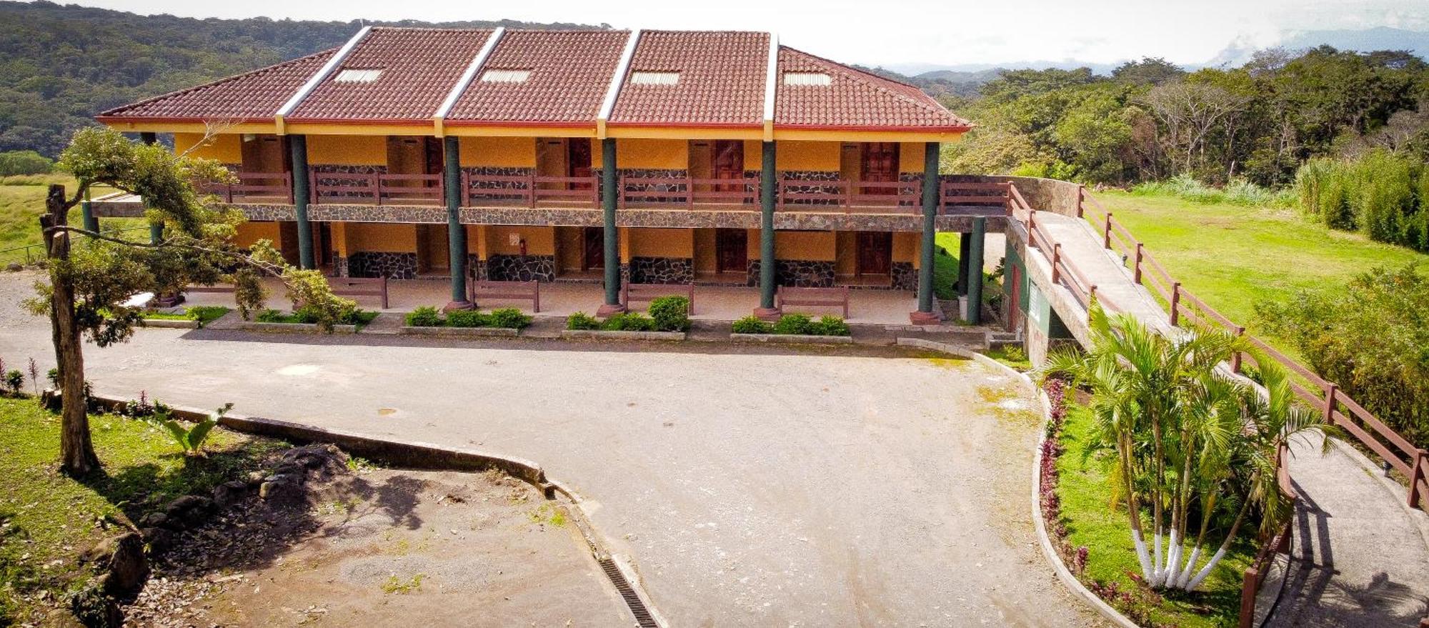 Hotel Montana الجبل الأخضر المظهر الخارجي الصورة